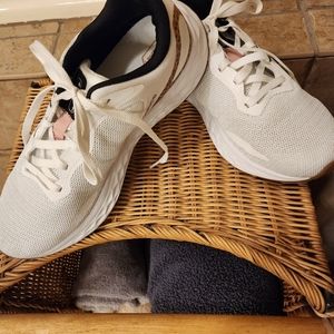 New Balance Fresh Foam Arishi